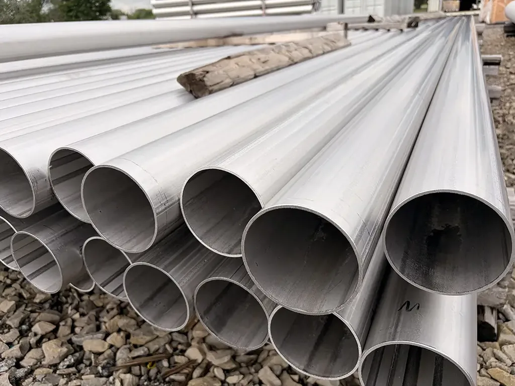 Pipe stacked