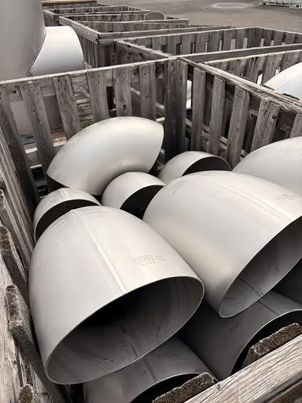Pipe elbows